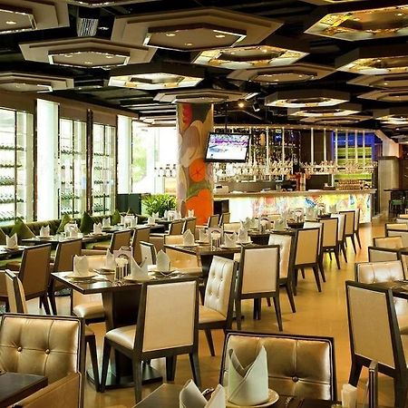 Supreme Tower Hotel Шанхай Екстериор снимка